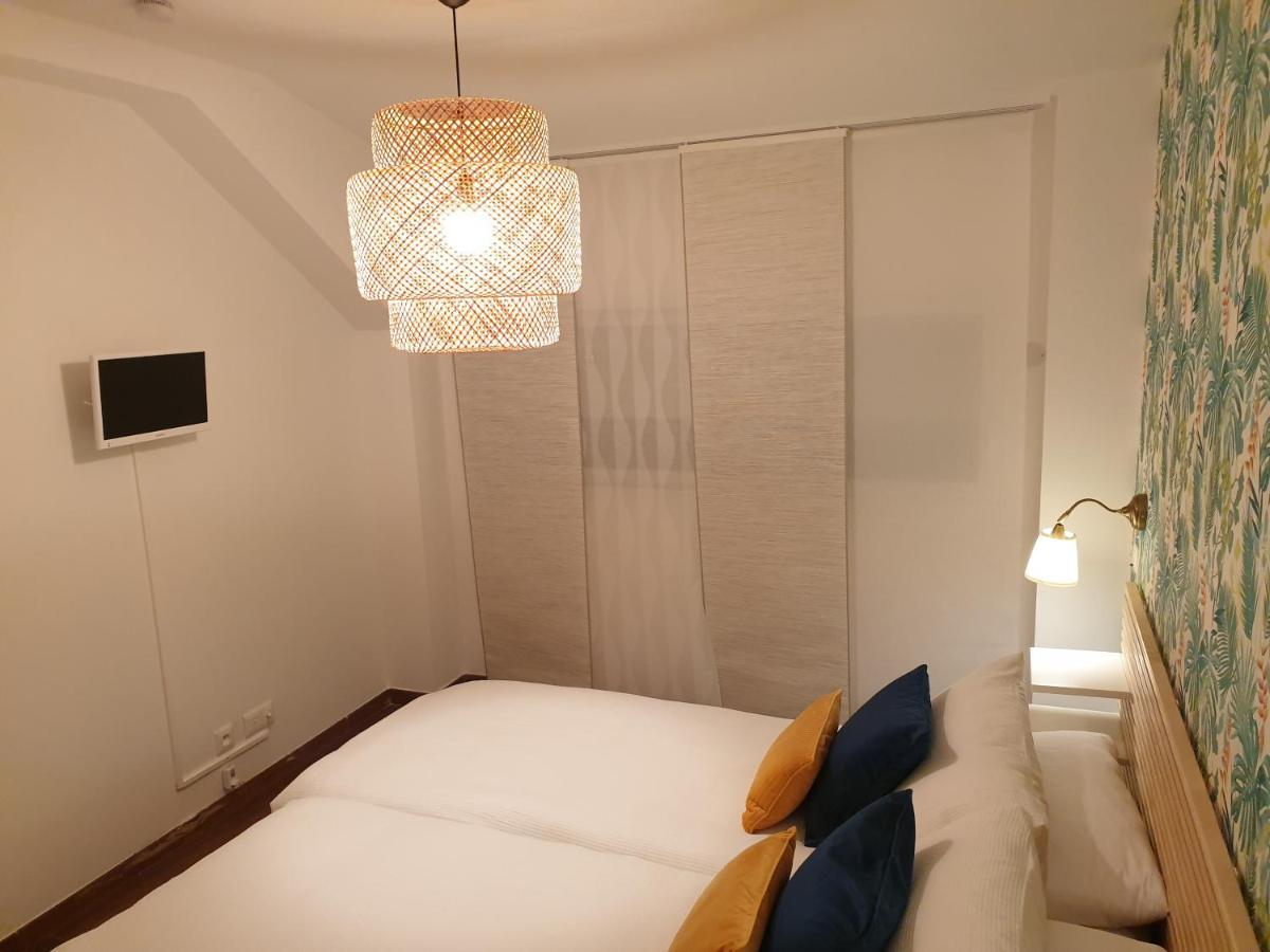 Jas Dou Felibrige Bed and Breakfast Puget-Ville Buitenkant foto