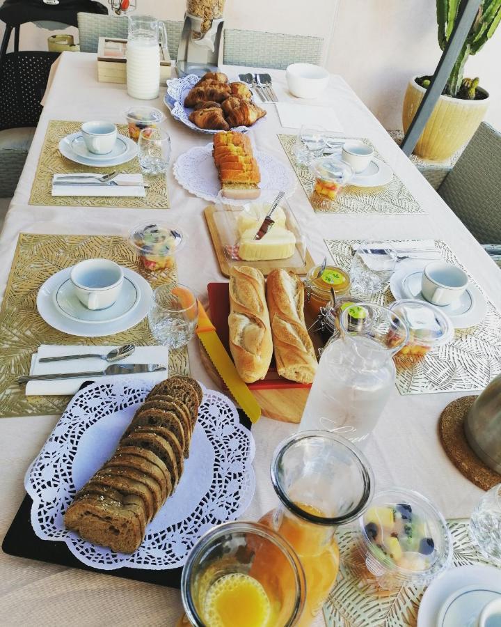 Jas Dou Felibrige Bed and Breakfast Puget-Ville Buitenkant foto