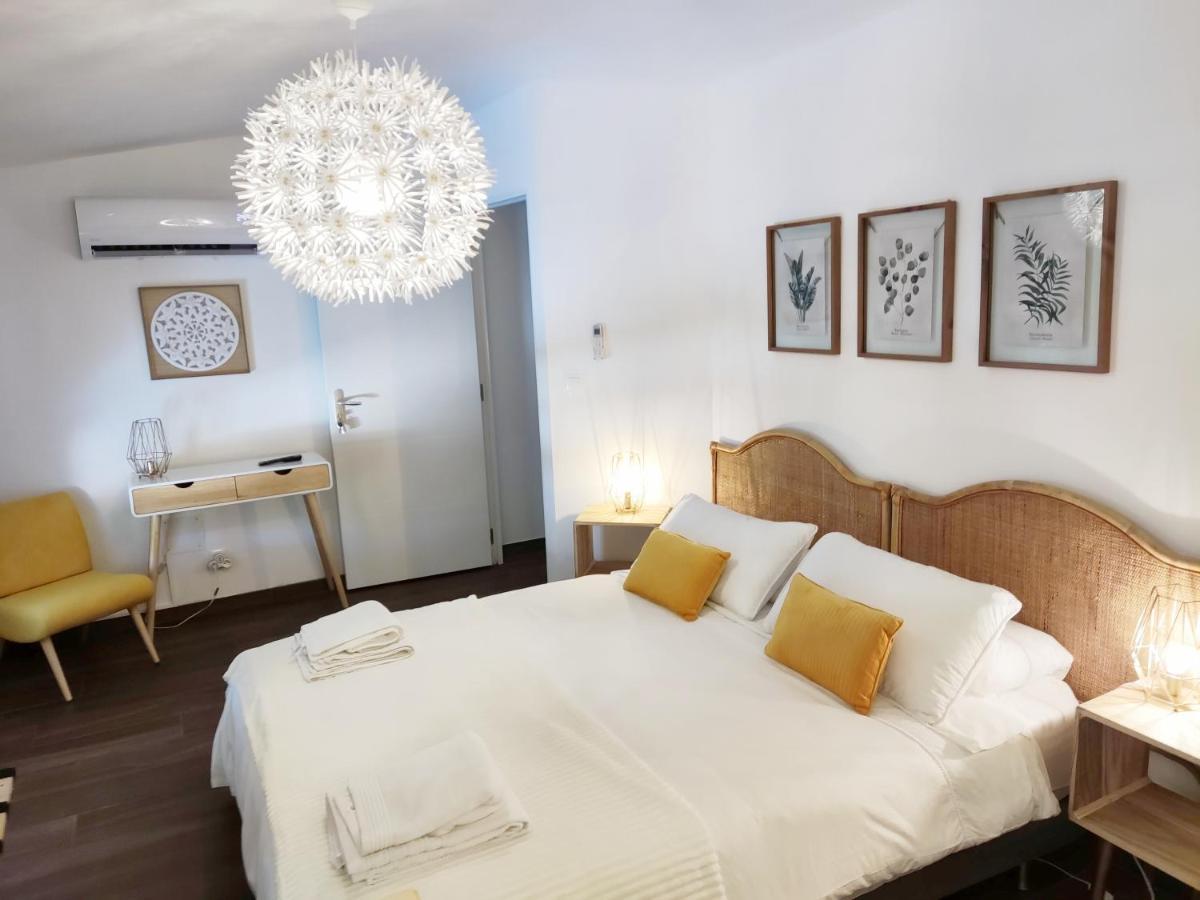 Jas Dou Felibrige Bed and Breakfast Puget-Ville Buitenkant foto